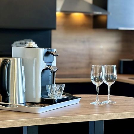 Le Point Virgule - Parking Prive - Climatisation Leilighet Montauban Eksteriør bilde